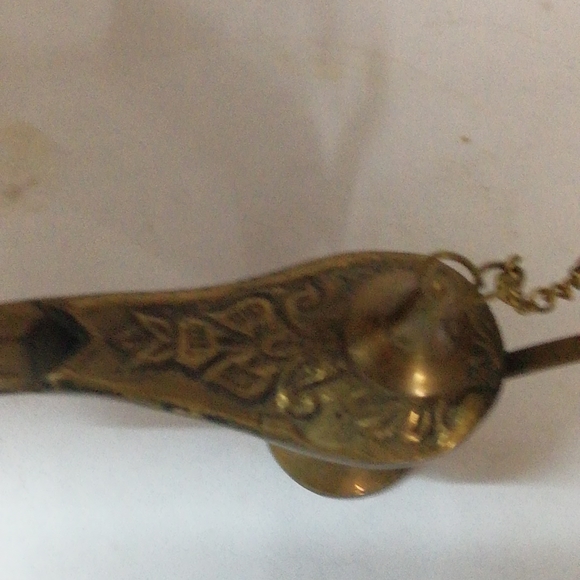 Brass handmaid Aladin cherag - Picture 5 of 5